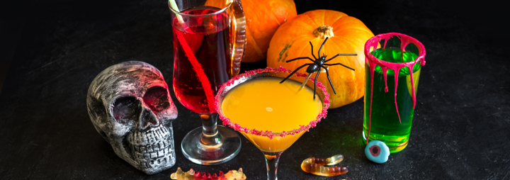 Get In The Halloween Spirit With These 31 Spooktacular Cocktails!